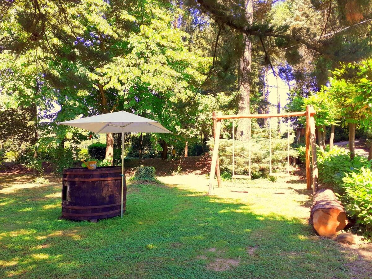 ויקיו Tuscan Hills - Stonehouse, Garden & Pool מראה חיצוני תמונה